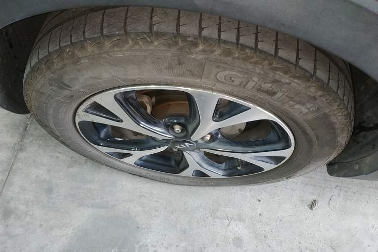 Used Kia KX3 2017 1.6L Automatic Aoya Version Left Front Wheel Hub