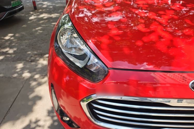 Used Kia KX3 2017 1.6L Automatic Aoya Version Right Front Headlight