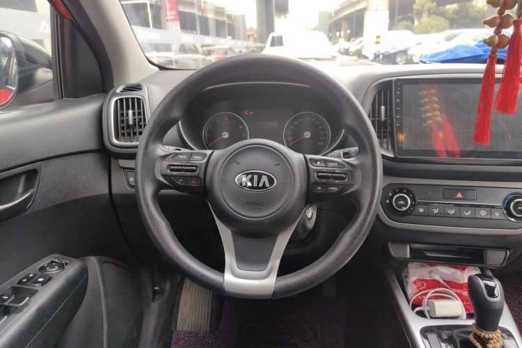 Used Kia KX3 2017 1.6L Automatic Aoya Version Steering Wheel