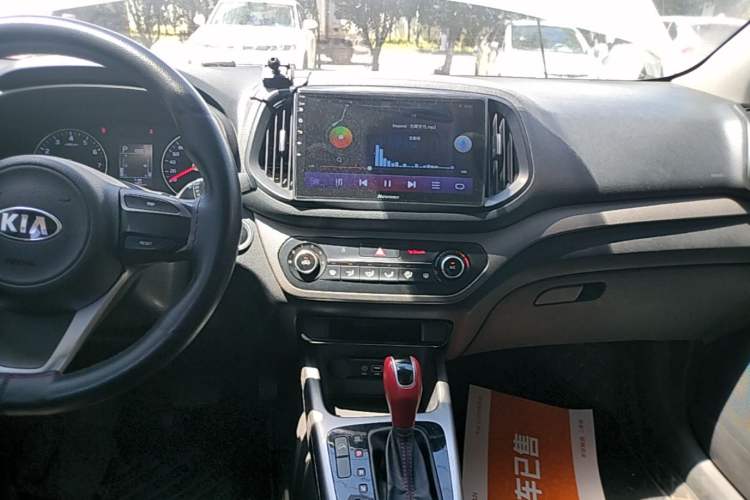 Used Kia KX3 2017 1.6T Automatic Aoya Edition Audio And AC Panel
