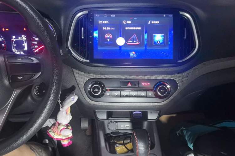 Used Kia KX3 2017 1.6L Automatic Aoya Version Audio And AC Panel