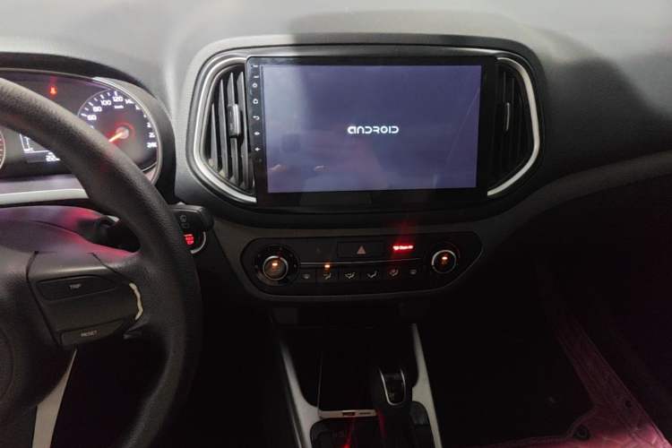 Used Kia KX3 2017 1.6L Automatic Aoya Version Audio And AC Panel