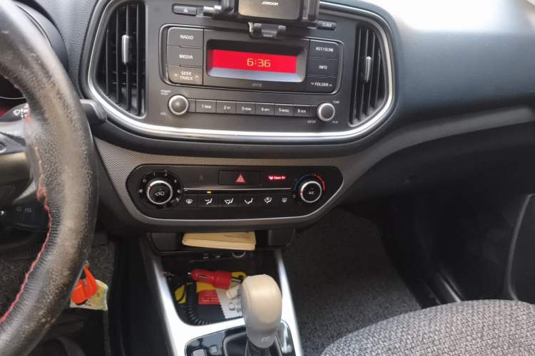 Used Kia KX3 2017 1.6L Automatic Aoya Version Audio And AC Panel