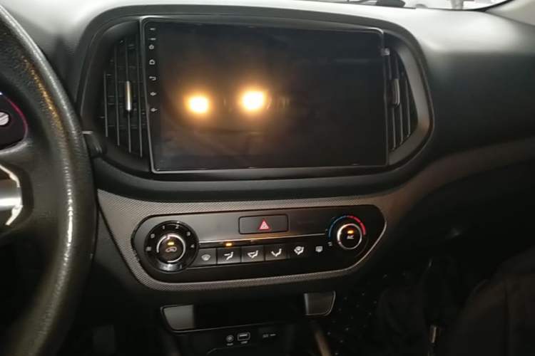 Used Kia KX3 2017 1.6L Automatic Aoya Version Audio And AC Panel