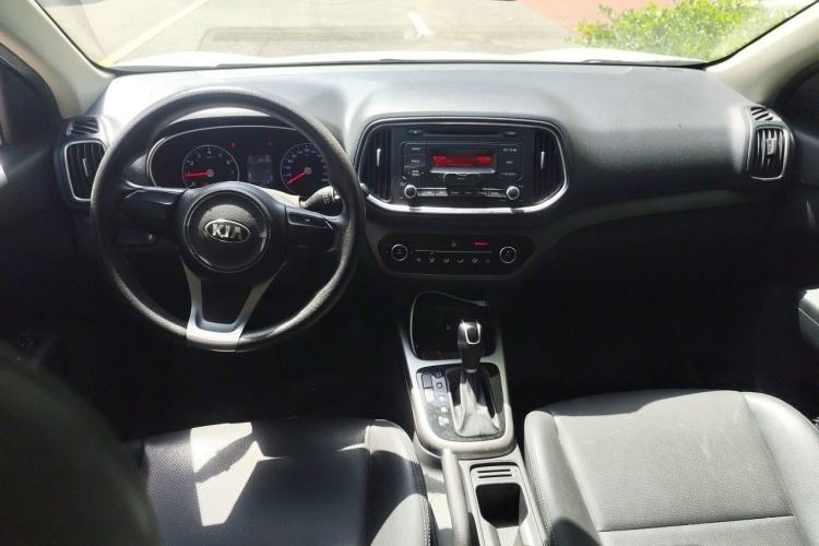 Used Kia KX3 2017 1.6L Automatic Aoya Version Center Console