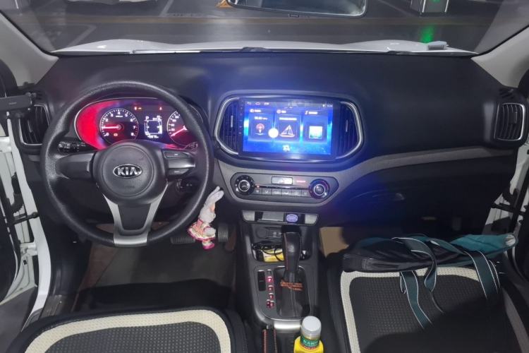 Used Kia KX3 2017 1.6L Automatic Aoya Version Center Console
