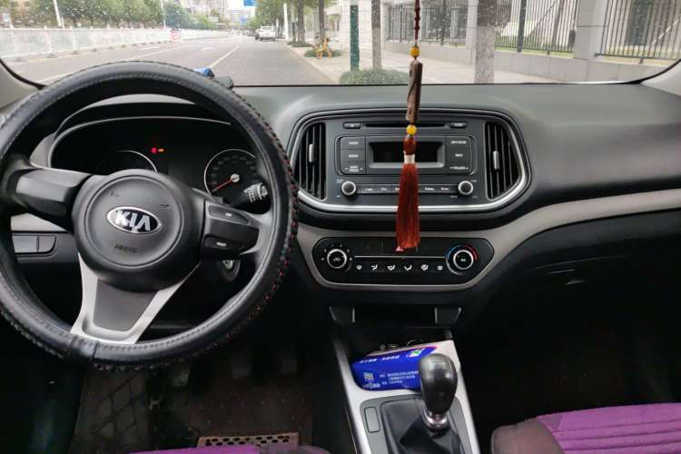 Used Kia KX3 2017 1.6L Manual Aofeng Edition Center Console