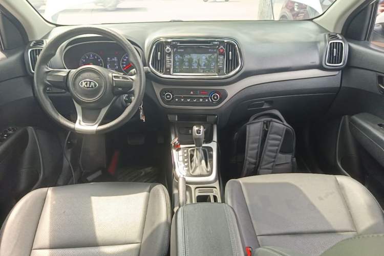 Used Kia KX3 2017 1.6L Automatic Aoya Version Center Console
