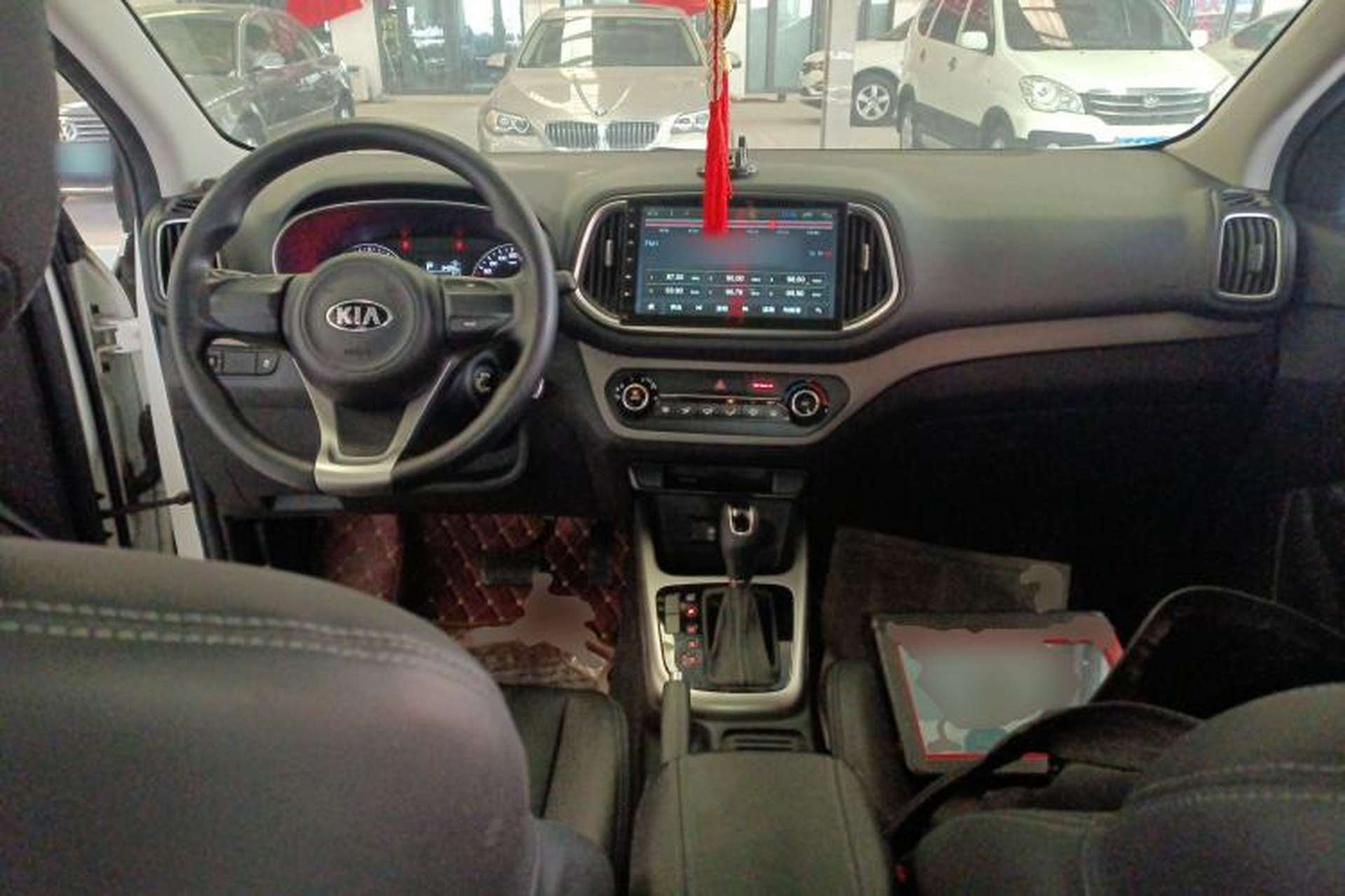 Used Kia KX3 2017 1.6L Automatic Aoya Version Center Console