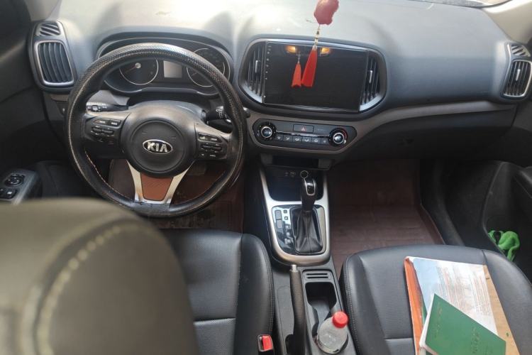 Used Kia KX3 2017 1.6L Automatic Aoya Version Center Console