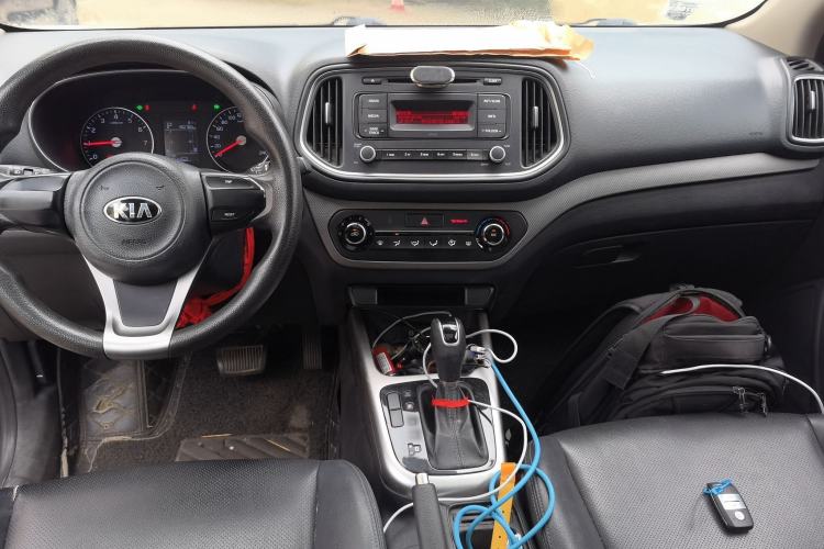 Used Kia KX3 2017 1.6L Automatic Aoya Version Center Console