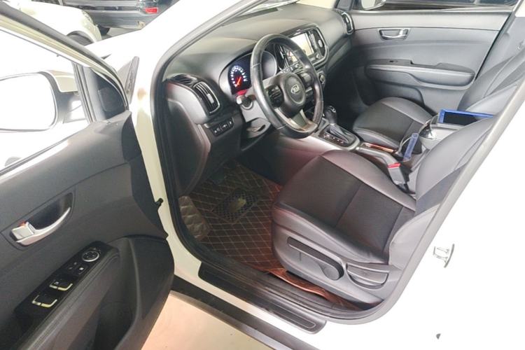 Used Kia KX3 2017 1.6L Automatic Aozun Edition Driver Seat