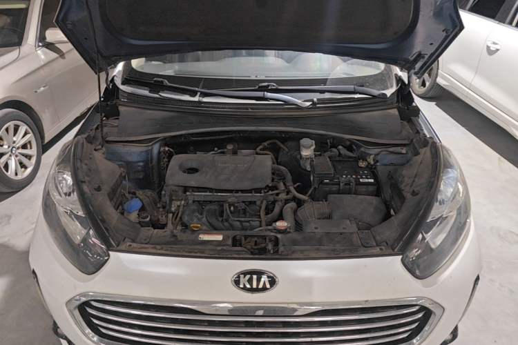 Used Kia KX3 2017 1.6L Automatic Aoya Version Engine Bay