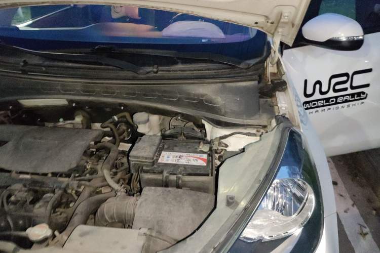 Used Kia KX3 2017 1.6L Automatic Aoya Version Engine Bay Left