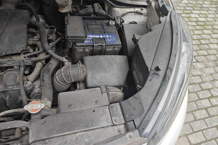 Used Kia KX3 2017 1.6L Automatic Aozun Edition Engine Bay Left
