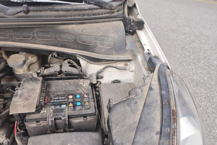Used Kia KX3 2017 1.6L Automatic Aoya Version Engine Bay Left