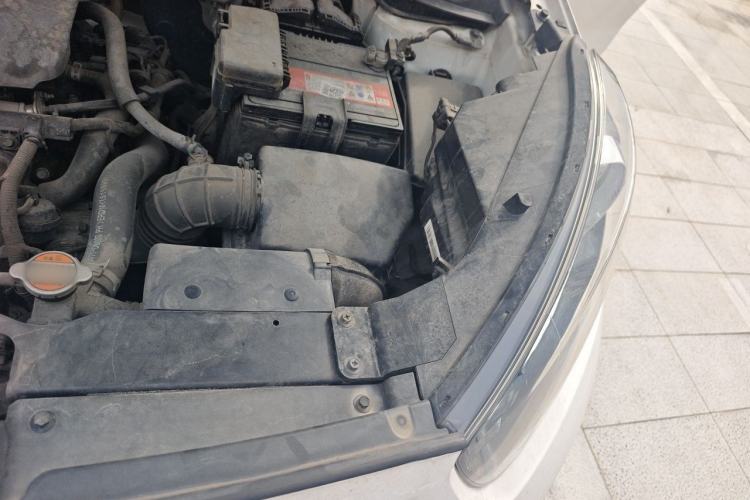 Used Kia KX3 2017 1.6L Automatic Aofeng Edition Engine Bay Left
