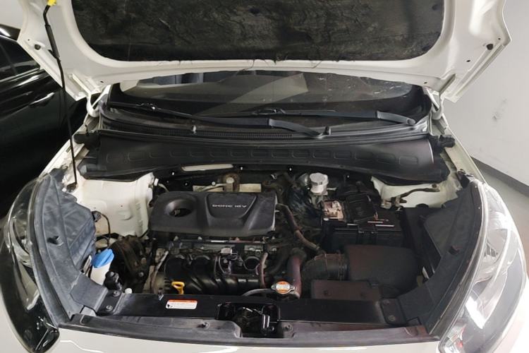 Used Kia KX3 2017 1.6L Automatic Aozun Edition Engine Bay