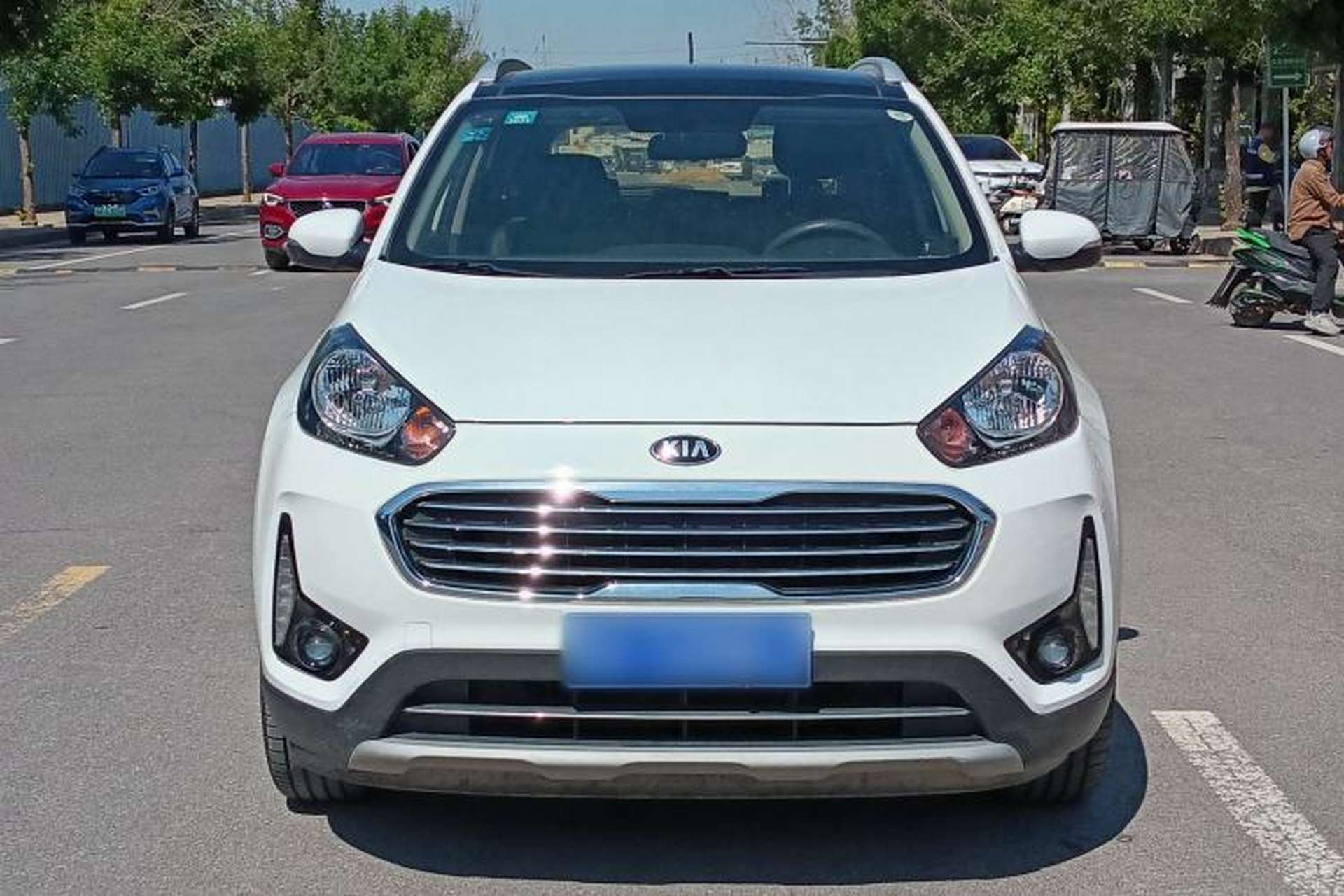 Used Kia KX3 2017 1.6L Automatic Aoya Version Exterior 1