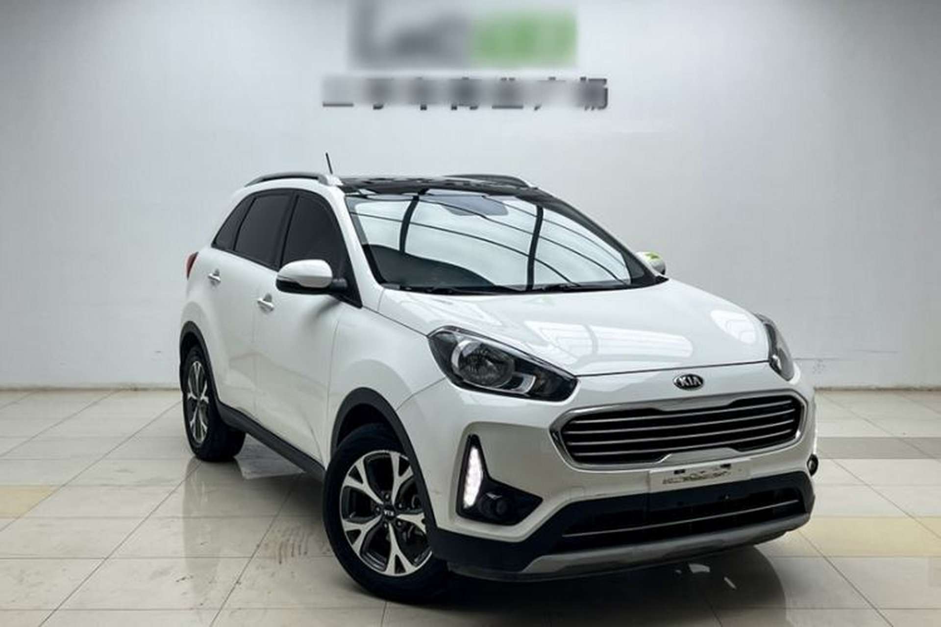 Used Kia KX3 2017 1.6L Automatic Aoya Version Exterior 2