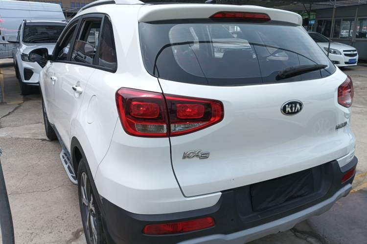 Used Kia KX3 2017 1.6L Automatic Aoya Version Exterior 2