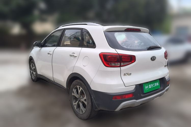 Used Kia KX3 2017 1.6L Automatic Aoya Version Exterior 2