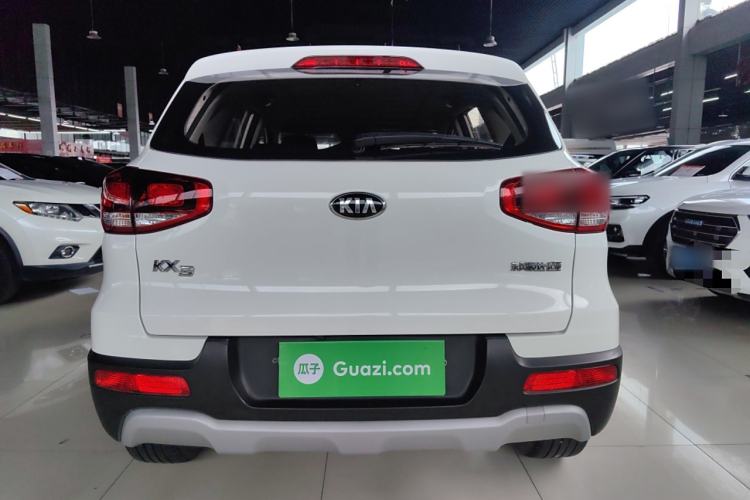 Used Kia KX3 2017 1.6L Automatic Aoya Version Exterior 4