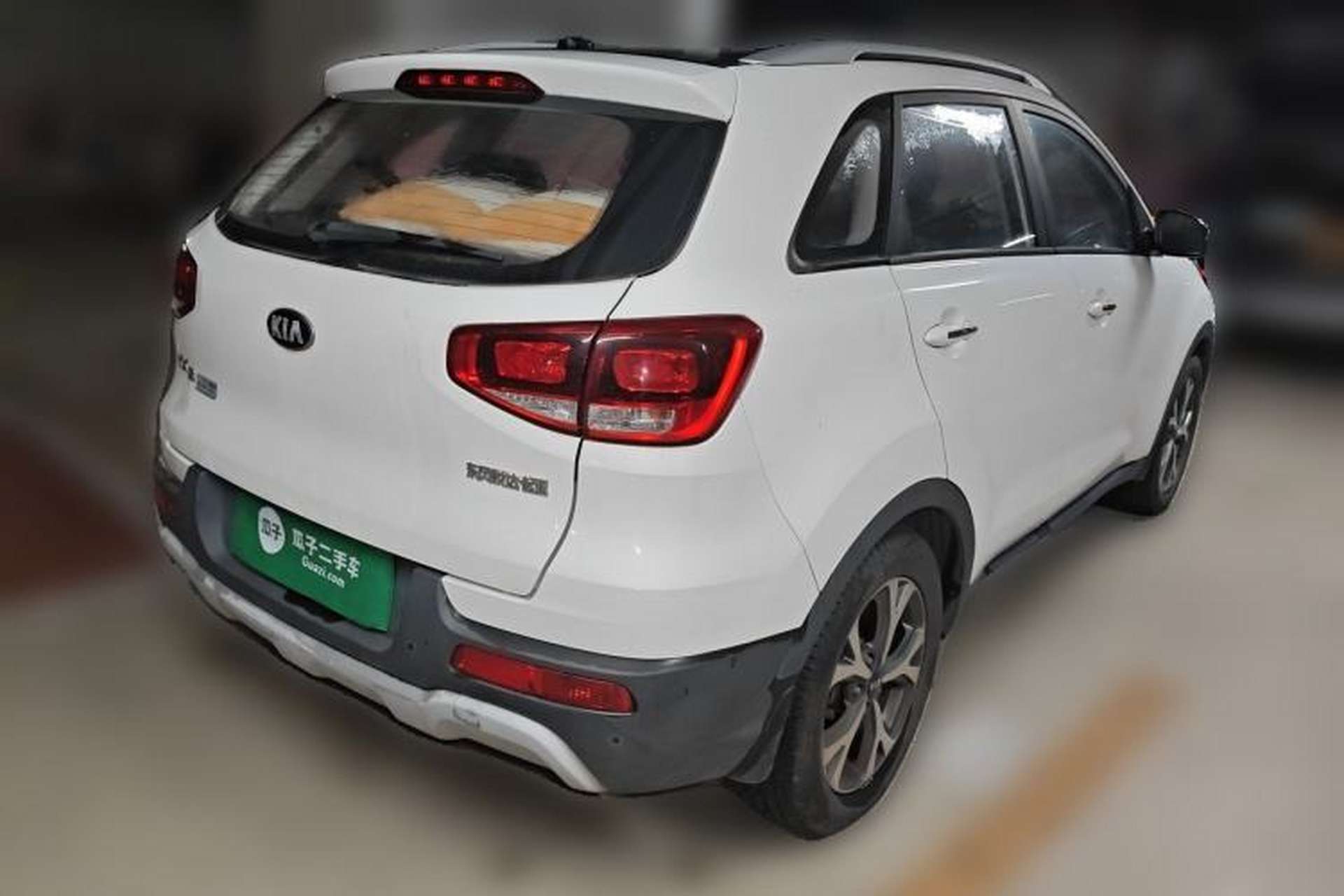 Used Kia KX3 2017 1.6L Automatic Aoya Version Exterior 5