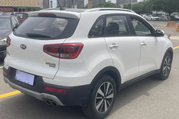 Used Kia KX3 2017 1.6T Automatic Aoya Edition Exterior 5