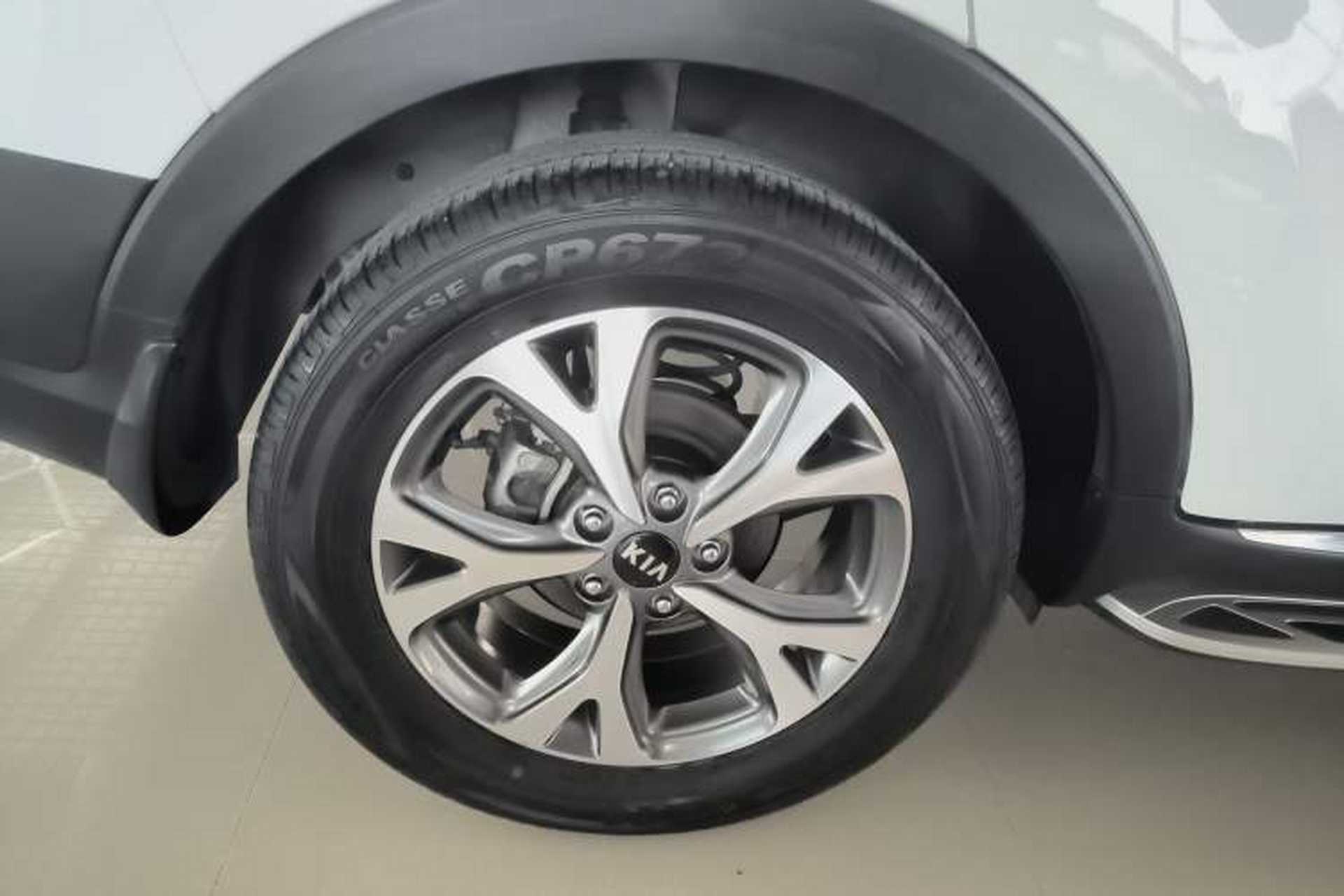 Used Kia KX3 2017 1.6L Automatic Aoya Version Exterior 5