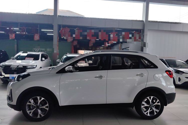 Used Kia KX3 2017 1.6L Automatic Aoya Version Exterior 6