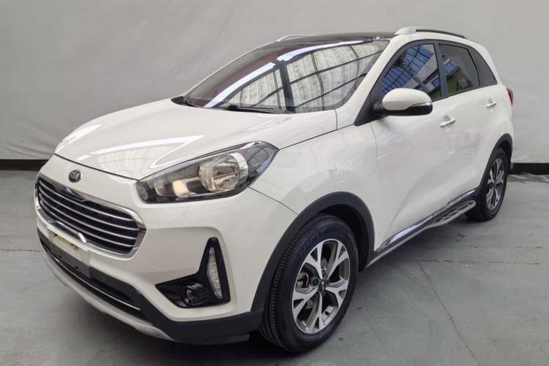 Used Kia KX3 2017 1.6L Automatic Aoya Version Front Left 45 Deg