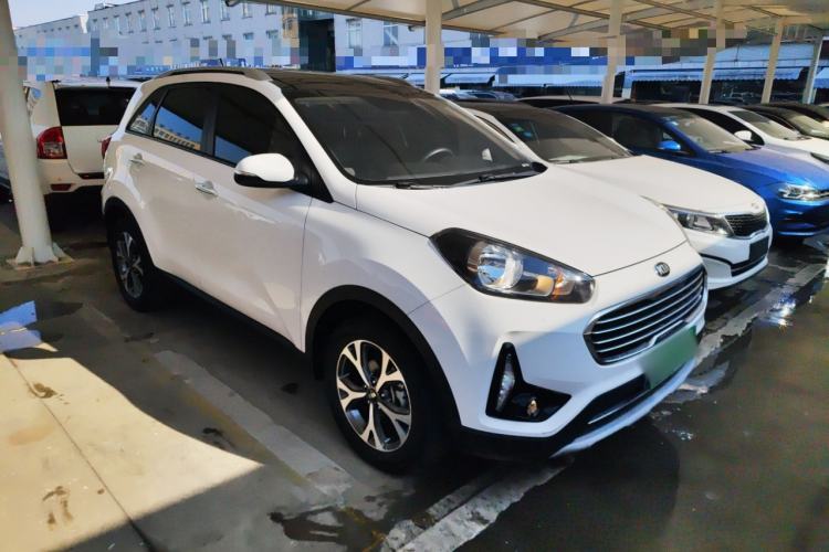 Used Kia KX3 2017 1.6L Automatic Aoya Version Front Right 45 Deg