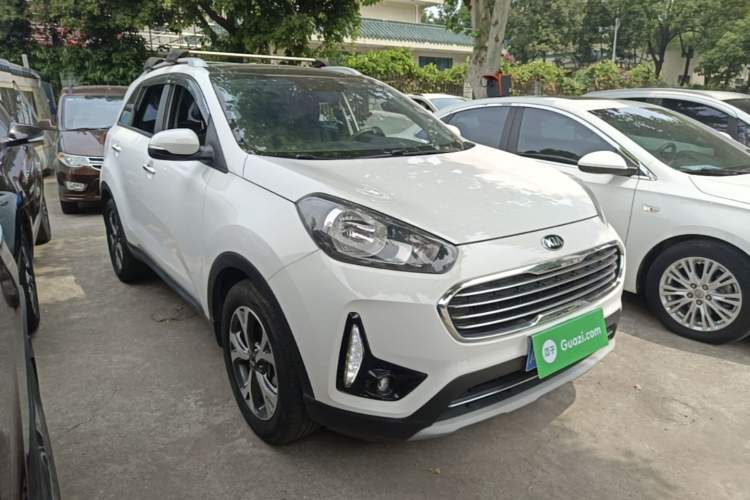 Used Kia KX3 2017 1.6L Automatic Aoya Version Front Right 45 Deg