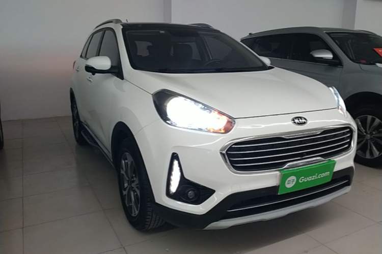 Used Kia KX3 2017 1.6L Automatic Aoya Version Front Right 45 Deg