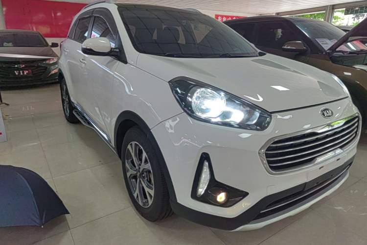 Used Kia KX3 2017 1.6L Automatic Aoya Version Front Right 45 Deg
