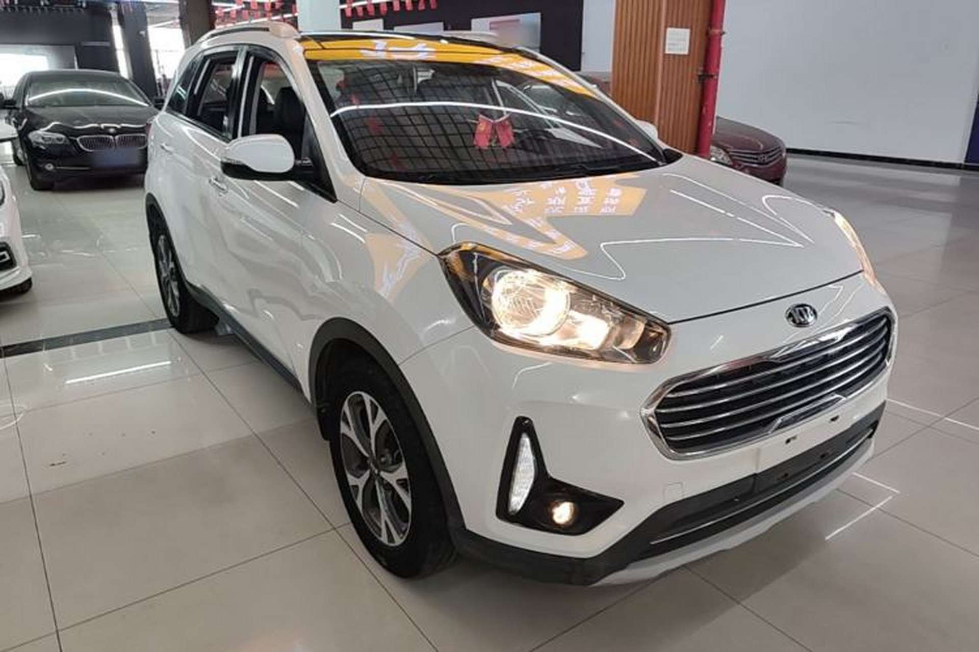 Used Kia KX3 2017 1.6L Automatic Aoya Version Front Right 45 Deg