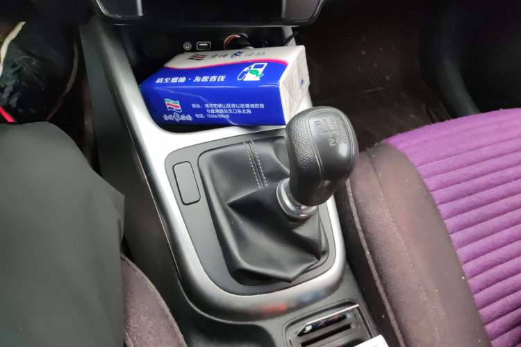 Used Kia KX3 2017 1.6L Manual Aofeng Edition Gear Lever