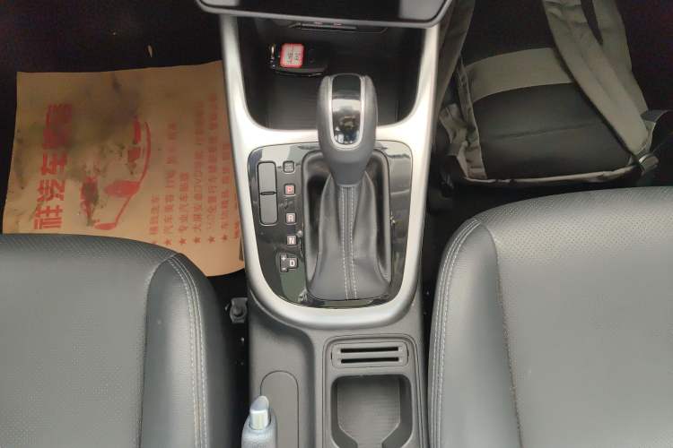 Used Kia KX3 2017 1.6L Automatic Aoya Version Gear Lever