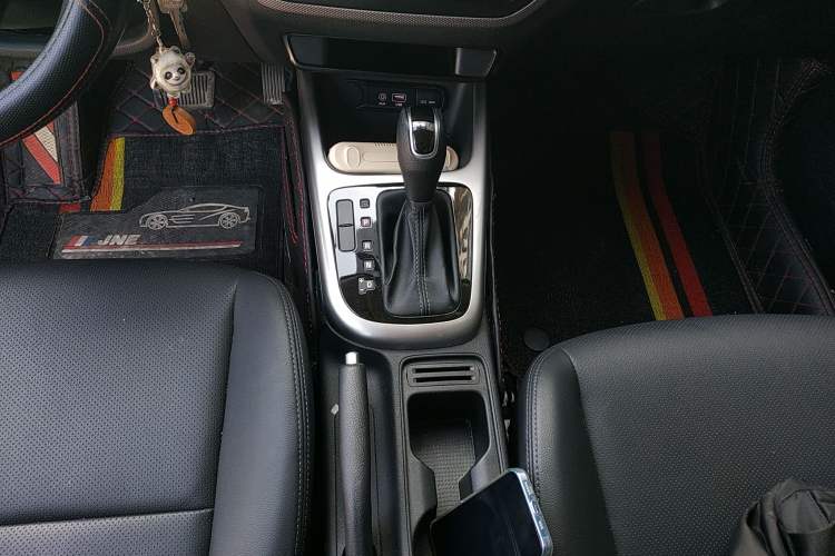 Used Kia KX3 2017 1.6L Automatic Aoya Version Gear Lever