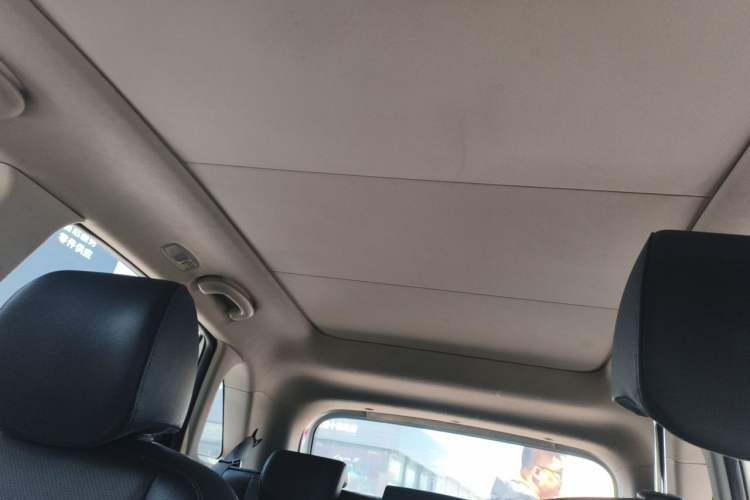 Used Kia KX3 2017 1.6L Automatic Aoya Version Headliner