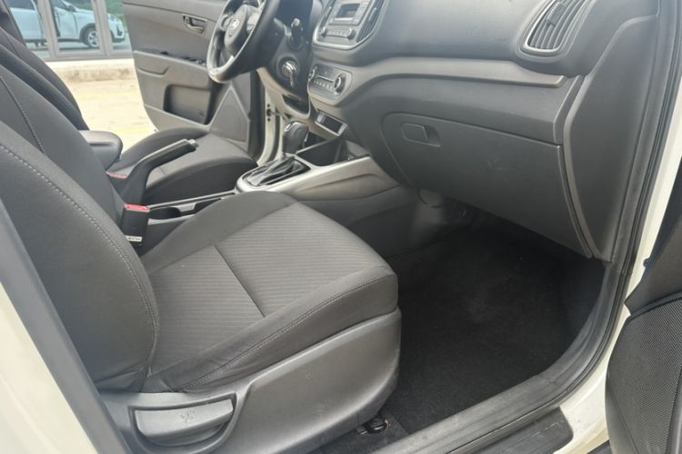Used Kia KX3 2017 1.6L Automatic Aofeng Edition Interior 1