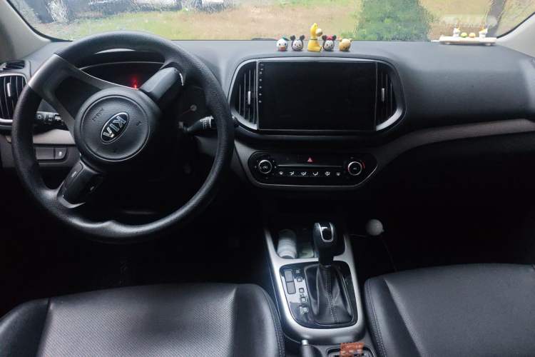 Used Kia KX3 2017 1.6L Automatic Aoya Version Interior 2