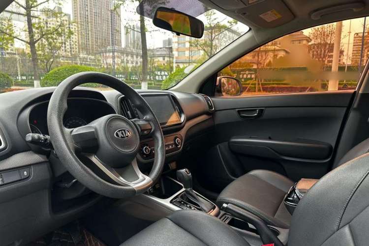 Used Kia KX3 2017 1.6L Automatic Aoya Version Interior 2