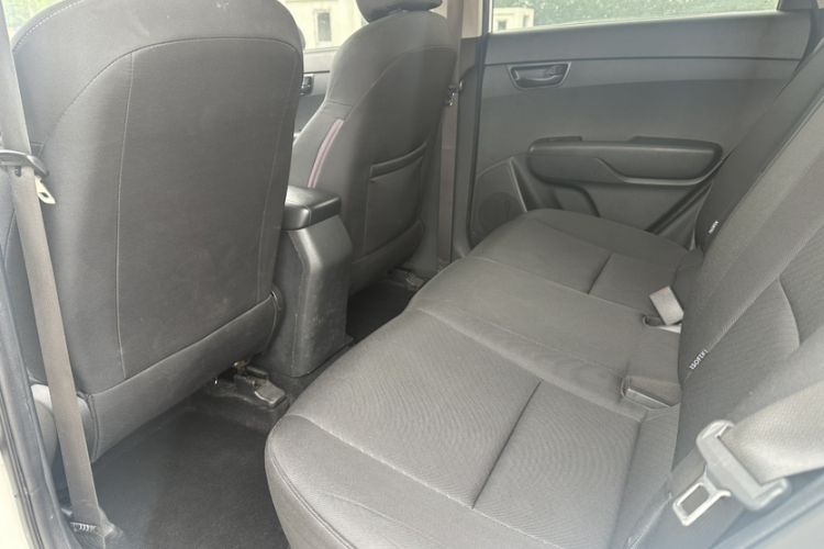 Used Kia KX3 2017 1.6L Automatic Aofeng Edition Interior 2