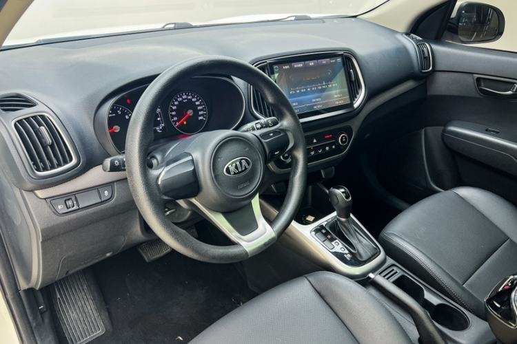 Used Kia KX3 2017 1.6L Automatic Aoya Version Interior 3