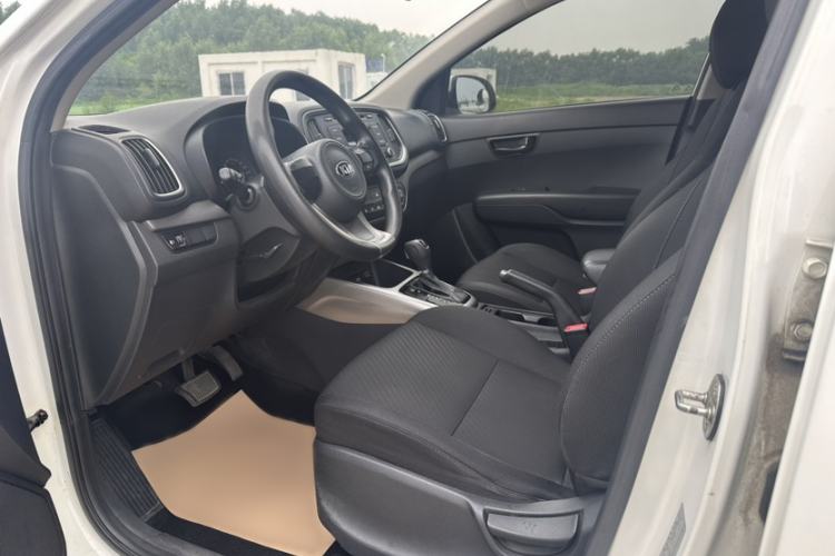 Used Kia KX3 2017 1.6L Automatic Aofeng Edition Interior 3