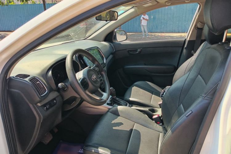 Used Kia KX3 2017 1.6L Automatic Aoya Version Interior 5