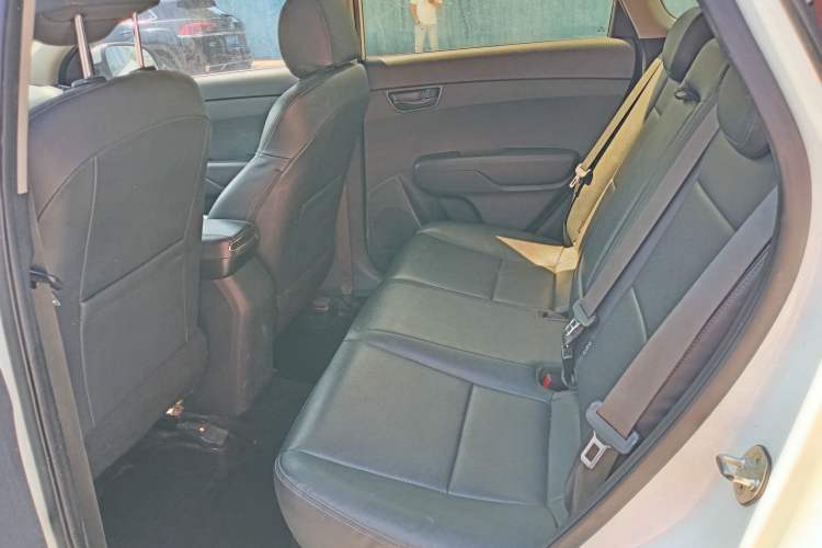 Used Kia KX3 2017 1.6L Automatic Aoya Version Interior 6