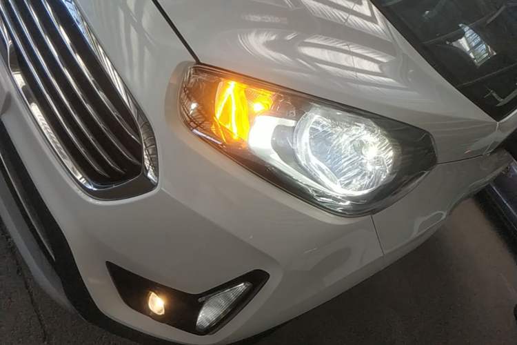 Used Kia KX3 2017 1.6L Automatic Aoya Version Left Front Headlight
